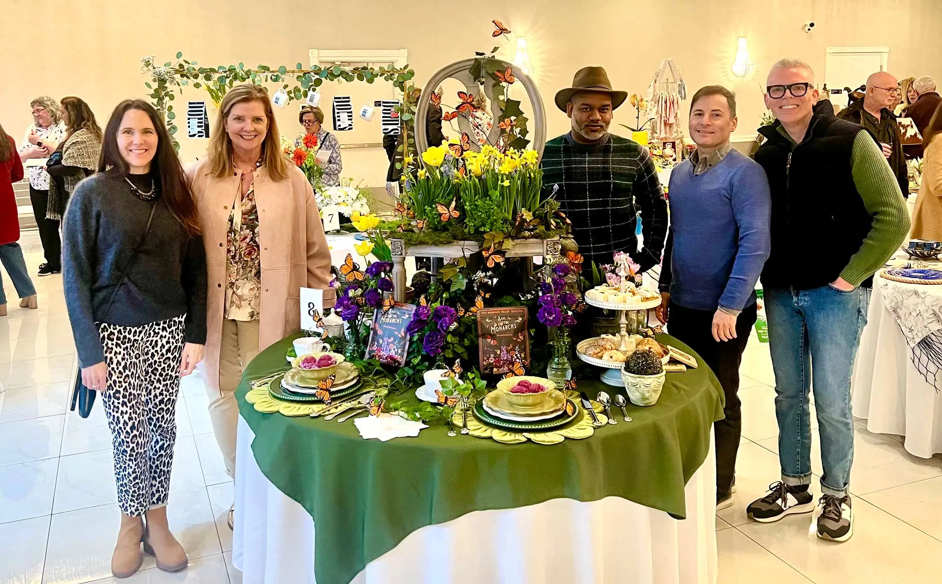Ethan Allen winning table